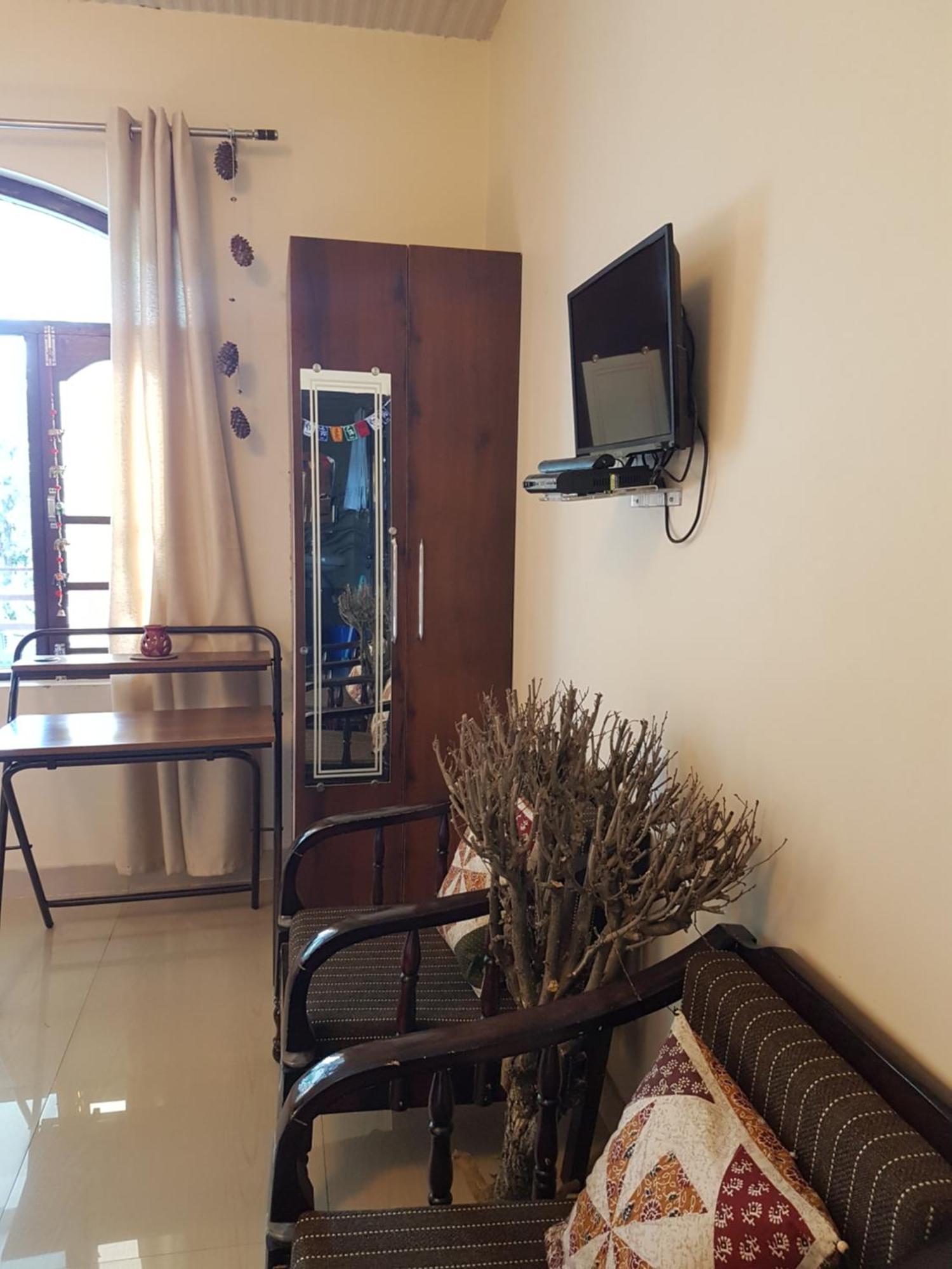 Aditya Homestay Bir-Billing Surrounded By Mountains 外观 照片